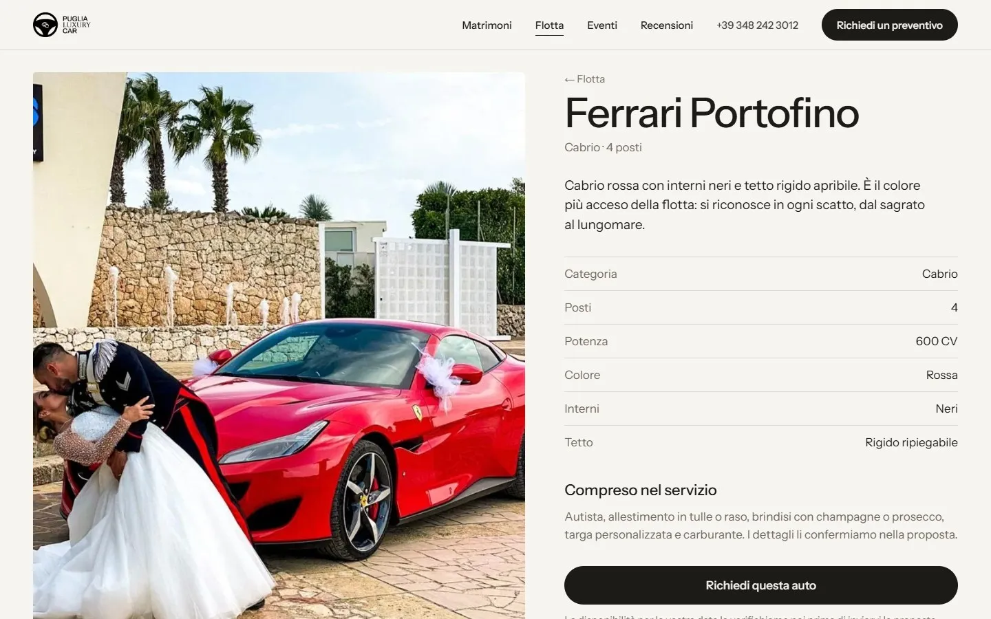 Scheda della Ferrari Portofino con la foto degli sposi accanto all'auto rossa, la tabella dei dati e il pulsante «Richiedi questa auto».