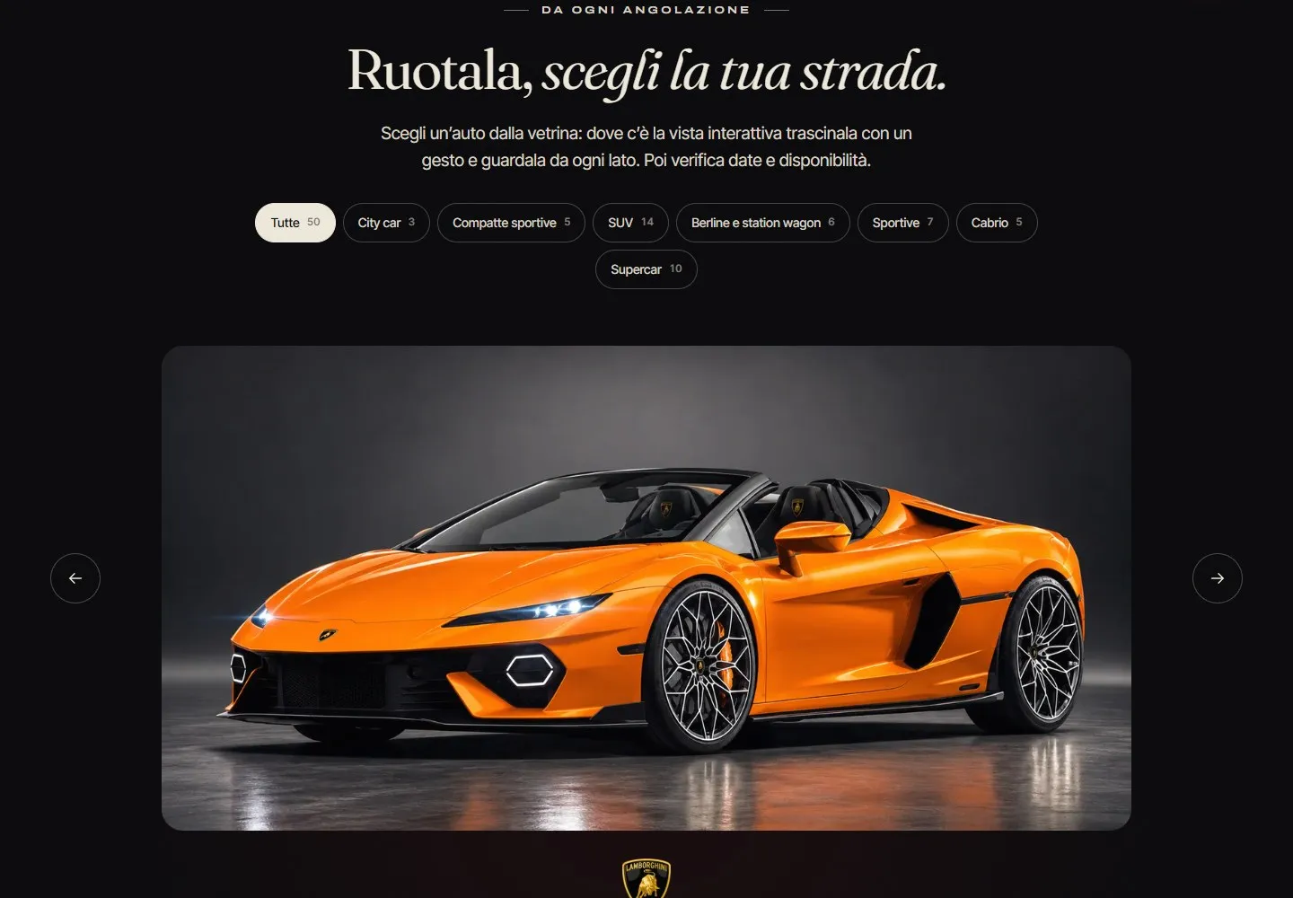 Vetrina «Ruotala, scegli la tua strada.» con i filtri per categoria e una Lamborghini Temerario Spyder arancione al centro, tra le frecce per cambiare auto.